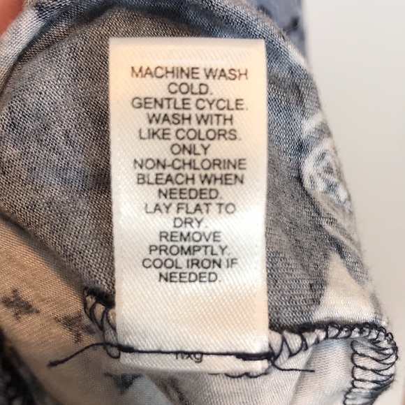 Cato Women’s Draped Wrap Geometric Long Sleeve Side Tie Blouse Top PLUS 22/24W - Picture 5 of 11